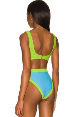 Fashion Aiken Top Swimsuits & Cover-ups