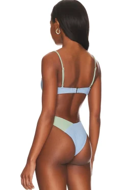 Hot Pool Party Top Swimsuits & Cover-ups