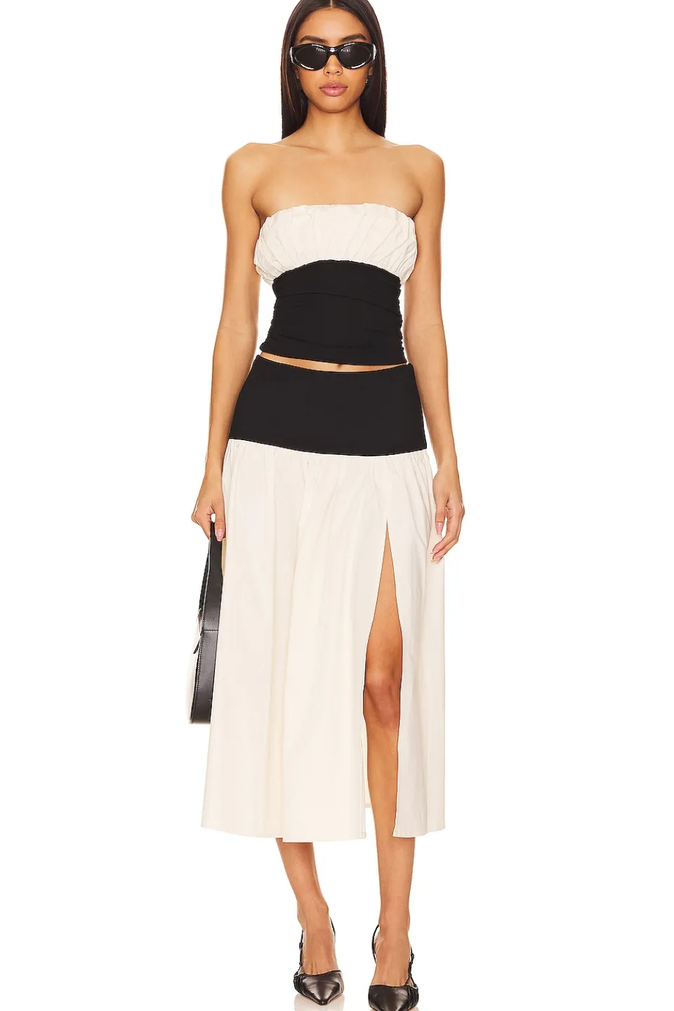 Hot x Anja Dujakovi? Mac Tube Top Tops